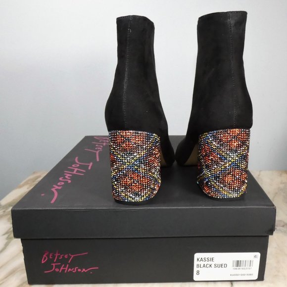 NiB SPARKLING Heels! Fun! Fabulous! Betsey Johnson Kassie Fashion Boot 8 Black - Picture 5 of 11